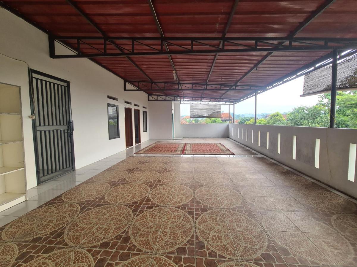 Kampung Istal Villa Pamijahan Bogor Dış mekan fotoğraf