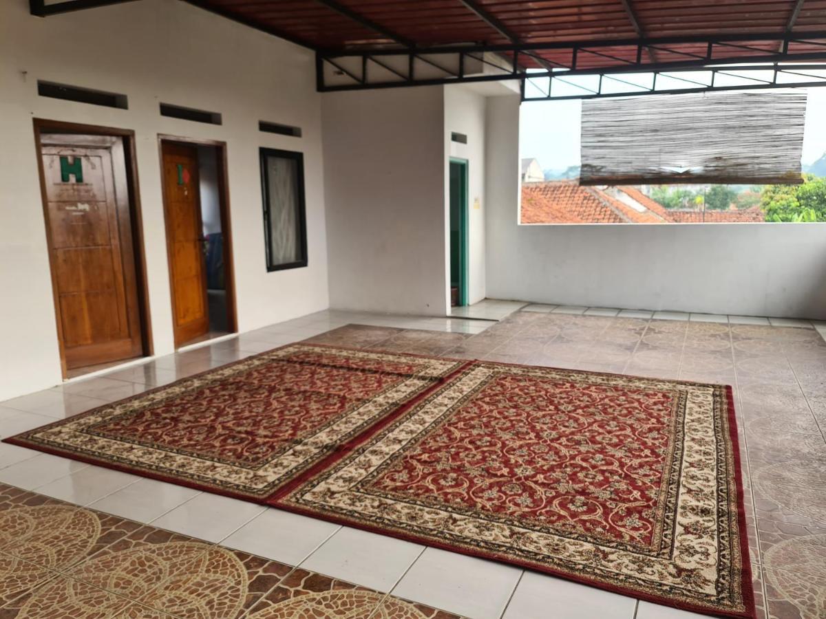 Kampung Istal Villa Pamijahan Bogor Dış mekan fotoğraf