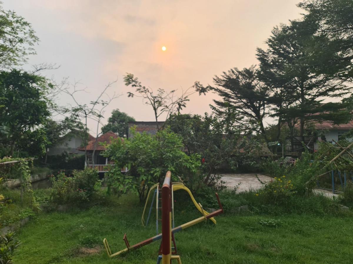 Kampung Istal Villa Pamijahan Bogor Dış mekan fotoğraf